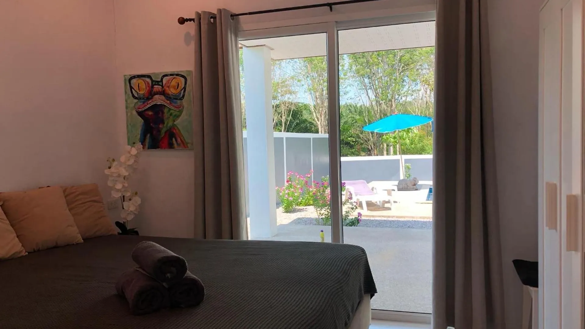 Pinky Bungalow Resort & Villa - Sha Extra Plus Ko Lanta